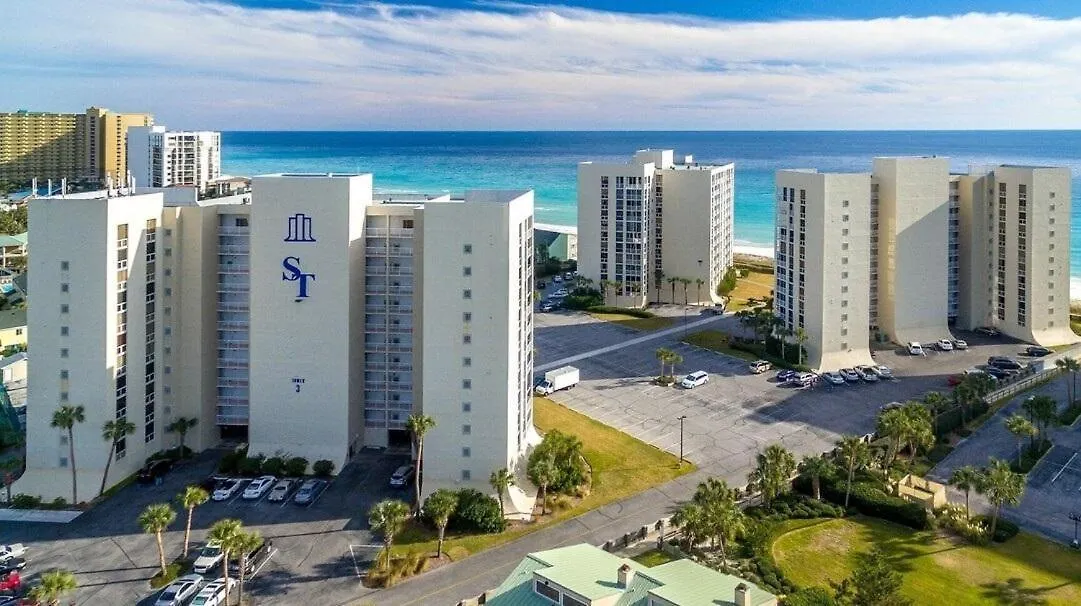 3031 Free Beach Setup 2024 Shoreline Towers Destin Holiday home